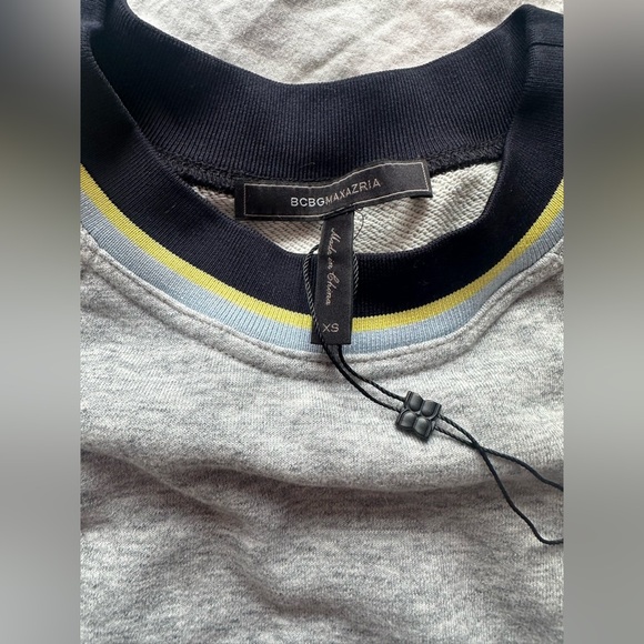 BCBG Max Azria Layered Sweatshirt Stripe Shirt Hem Pullover Gray XS Sport - Picture 2 of 8